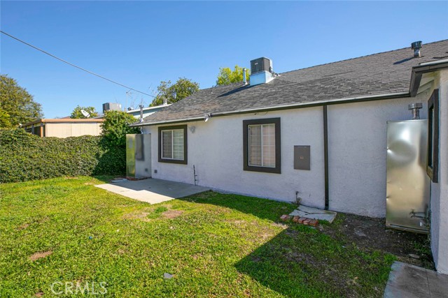 10955 Burnet Avenue, Mission Hills (San Fernando) CA: https://media.crmls.org/medias/1455054f-6f48-4e1d-b410-c02616fa8ac9.jpg
