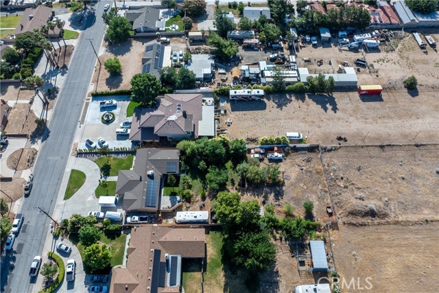 5622 W Avenue M4, Lancaster CA: https://media.crmls.org/medias/145532c2-53dc-4f4d-8bb3-5cb44902de24.jpg