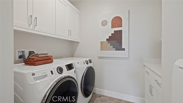 277 Shoveler, Irvine CA: https://media.crmls.org/medias/14556938-8bba-4535-b7ea-359306d67929.jpg