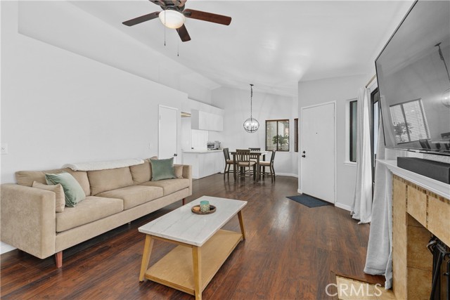 Detail Gallery Image 14 of 44 For 27811 Hillpointe Drive, Menifee,  CA 92585 - 3 Beds | 2 Baths