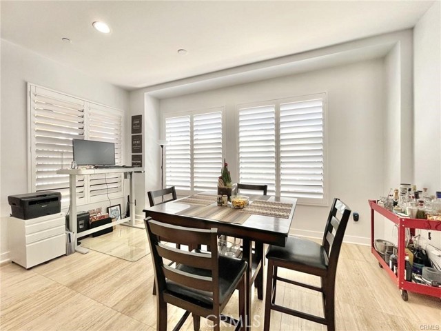 Detail Gallery Image 13 of 22 For 395 E 4th St #7,  Long Beach,  CA 90802 - 1 Beds | 1 Baths