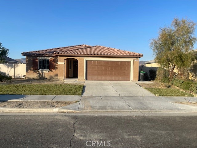 5560 Orange Grove Avenue