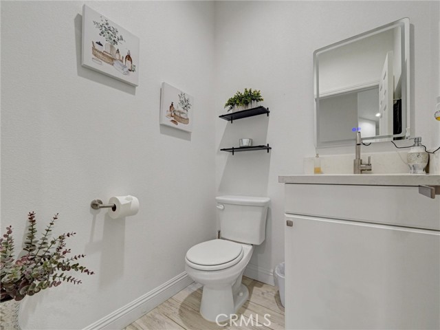 11515 Tamarisk Avenue, Hesperia CA: https://media.crmls.org/medias/1456f747-92b6-4e3d-936c-e604270fb2d8.jpg