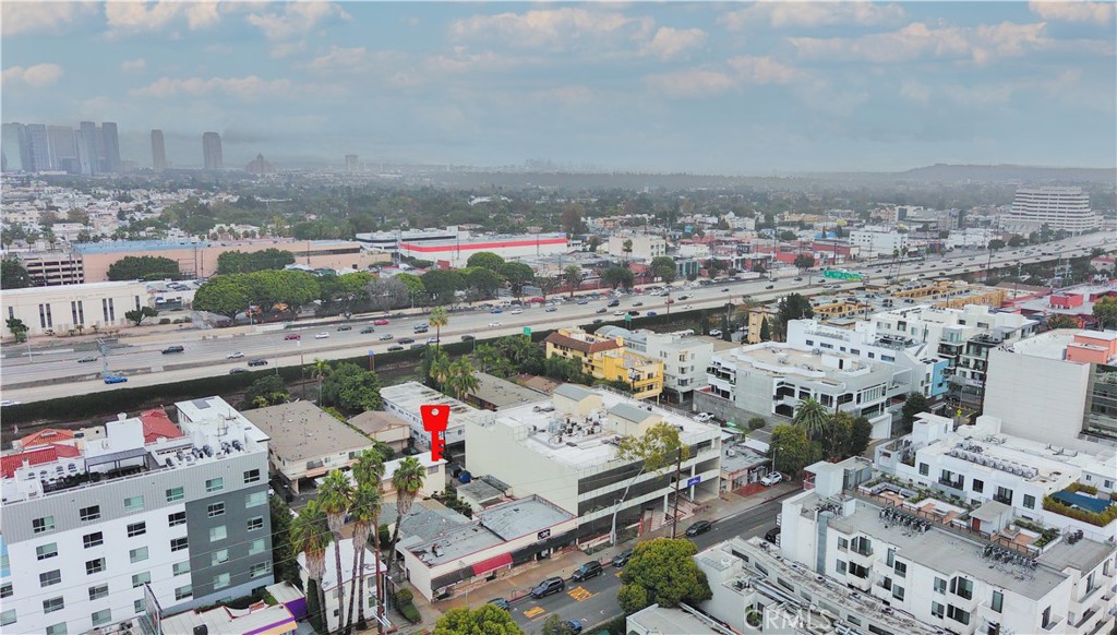 MLS #OC25281827 image #23