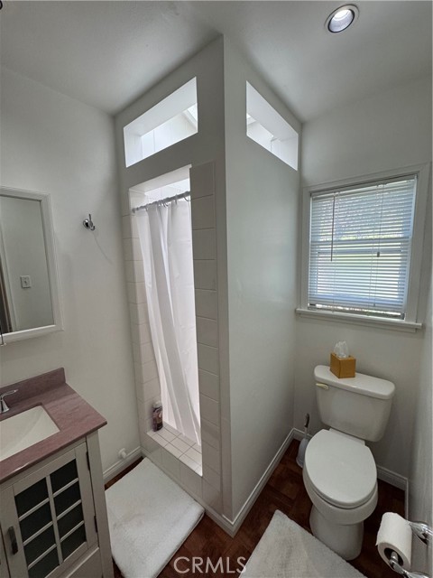 Detail Gallery Image 7 of 14 For 275 B Cypress Dr, Laguna Beach,  CA 92651 - 1 Beds | 1 Baths