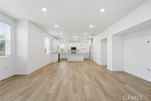 Detail Gallery Image 23 of 55 For 9335 via Azul, Pico Rivera,  CA 90660 - 3 Beds | 3 Baths