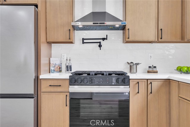 Detail Gallery Image 6 of 30 For 4318 Maybank, Lakewood,  CA 90712 - 3 Beds | 2 Baths