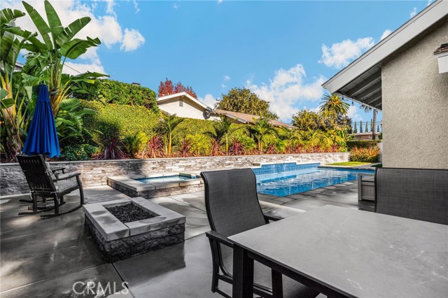 Detail Gallery Image 25 of 31 For 1619 Melody Ln, Fullerton,  CA 92831 - 4 Beds | 3/1 Baths