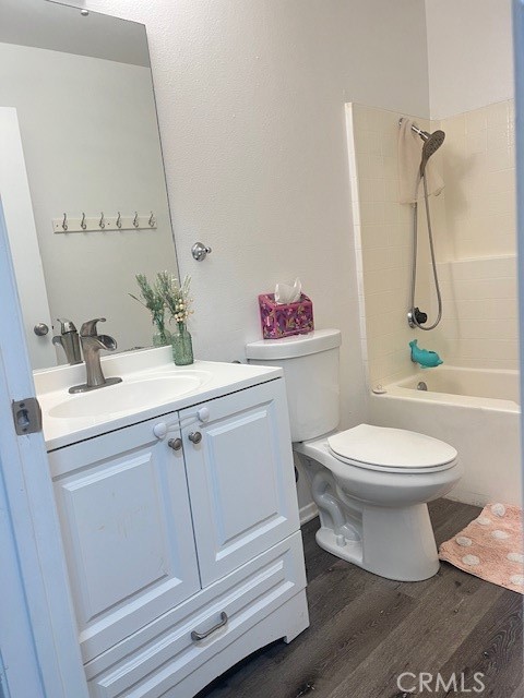 Detail Gallery Image 17 of 37 For 18209 Sierra #30,  Canyon Country,  CA 91351 - 2 Beds | 2 Baths