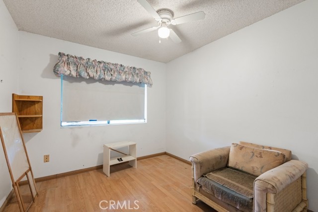 Detail Gallery Image 12 of 23 For 521 Bond, Redlands,  CA 92373 - 4 Beds | 2 Baths