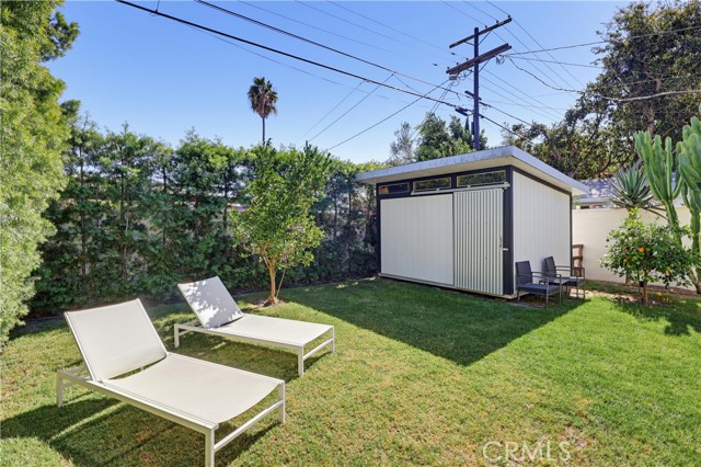 2932 Edgehill photo 50