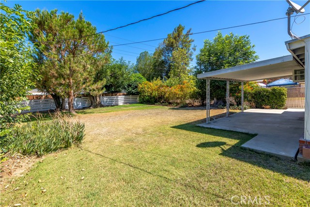 7859 Sycamore Avenue, Riverside CA: https://media.crmls.org/medias/145d3c40-7c3f-458a-ada2-e84afc02b45f.jpg