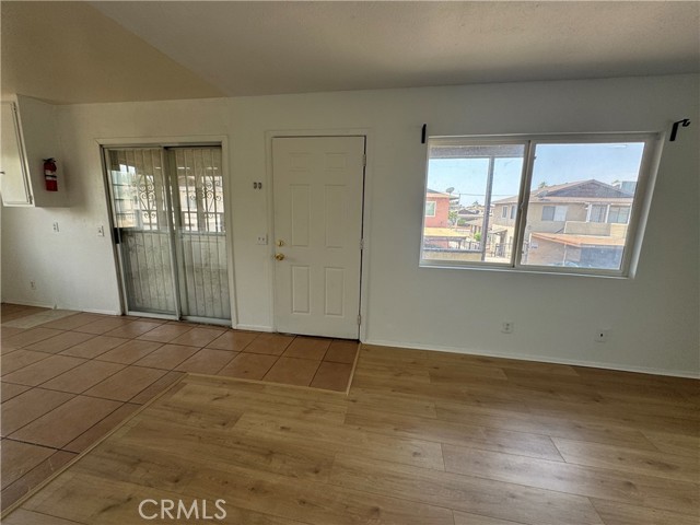 1215 W Oakland Avenue, Hemet CA: https://media.crmls.org/medias/145d44fa-b96b-40c1-b28d-5ca21322ab5d.jpg