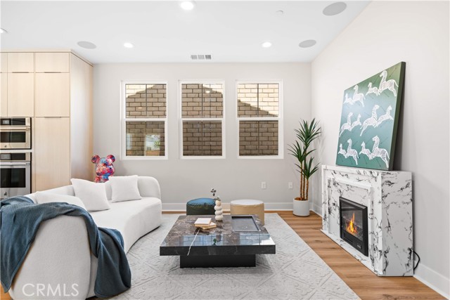 576 Patten Avenue, Placentia CA: https://media.crmls.org/medias/145e9725-6156-4ba0-9670-7da1bfe960fa.jpg