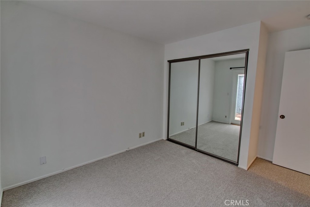 MLS #OC25241006 image #37