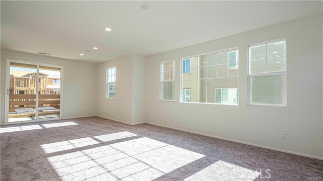 Detail Gallery Image 6 of 25 For 7343 Nightfall Pl, Rancho Cucamonga,  CA 91739 - 3 Beds | 2/1 Baths