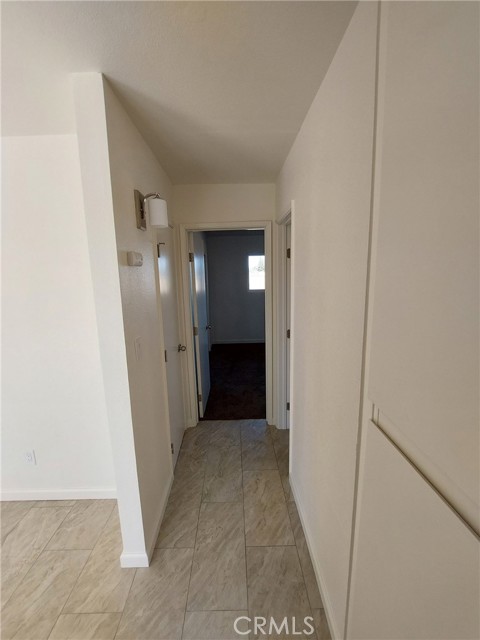 Detail Gallery Image 9 of 9 For 136 W Saginaw Way #203,  Fresno,  CA 93705 - 2 Beds | 1 Baths