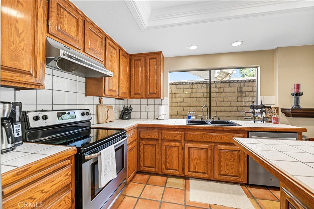 14604abc Bc77 4c56 8106 215160c0310b