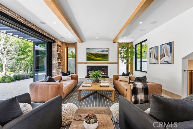 1831 Newport Hills E Drive, Newport Beach CA: https://media.crmls.org/medias/1460ab71-acee-4abe-b125-89b49be29469.jpg