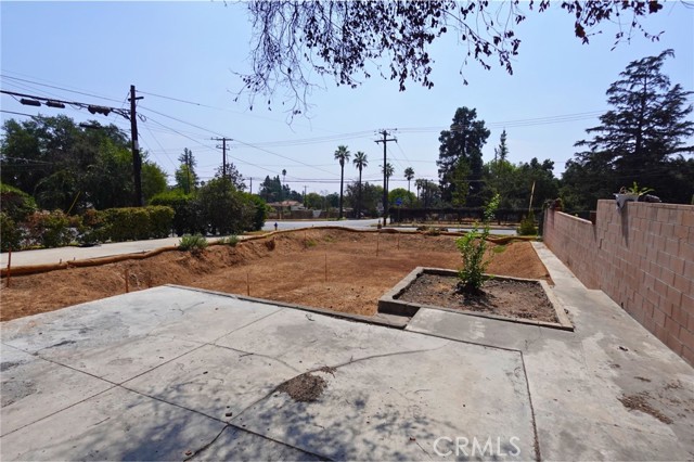 287 287 E Calaveras, Altadena CA: https://media.crmls.org/medias/14613f97-dd35-4c4b-b899-148dfb850654.jpg