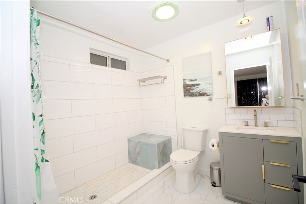 MLS #WS25218705 image #9