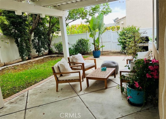 Detail Gallery Image 2 of 16 For 40 Partisan Pl, Irvine,  CA 92602 - 4 Beds | 2/1 Baths