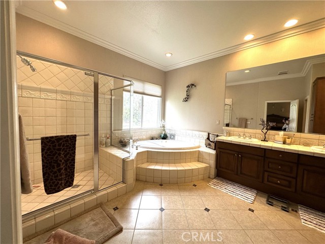 Bathroom 2 - Primary
