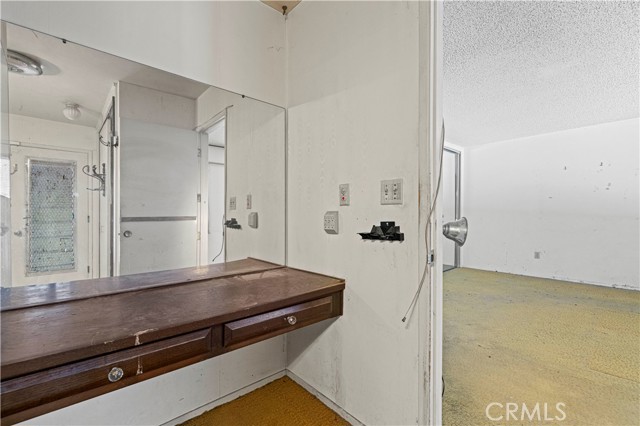 26418 Sand Canyon Road, Canyon Country CA: https://media.crmls.org/medias/14646364-cbca-4c2c-9bde-7557d52c23ce.jpg