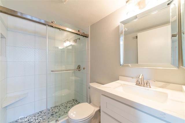 27832 Emerald, Mission Viejo CA: https://media.crmls.org/medias/14647f13-6dc2-444e-9426-ab24aac85fb5.jpg