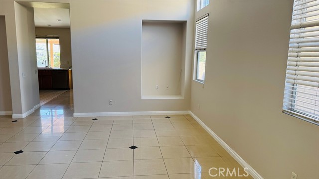 Detail Gallery Image 8 of 14 For 1580 Manor Ln, Glendora,  CA 91741 - 3 Beds | 2 Baths