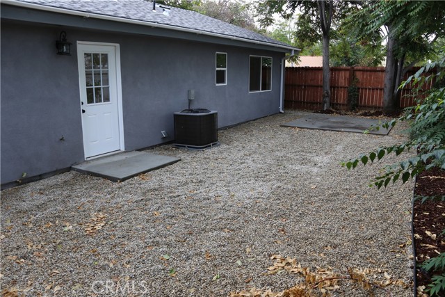 7419 Alabama Avenue, Canoga Park CA: https://media.crmls.org/medias/14650f3c-d67b-479b-b67a-e4fcad3e4137.jpg