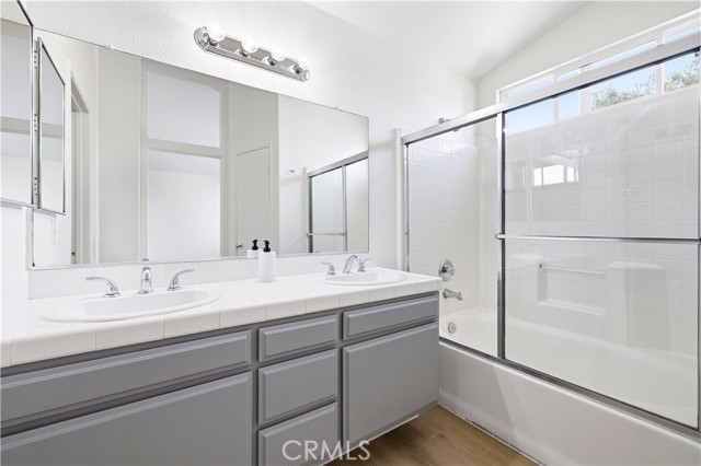 Detail Gallery Image 43 of 60 For 5319 Essex, Palmdale,  CA 93552 - 4 Beds | 3 Baths