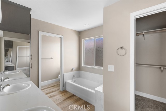 Detail Gallery Image 33 of 41 For 1128 Grass Valley Way, Santa Maria,  CA 93454 - 4 Beds | 3 Baths