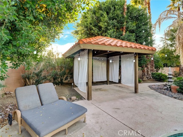 Detail Gallery Image 32 of 39 For 76871 Castle Ct, Palm Desert,  CA 92211 - 4 Beds | 3/1 Baths