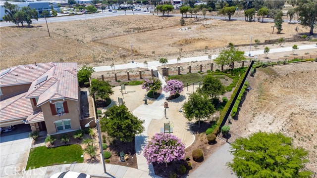 15460 Vanilla Bean Lane, Fontana, California 92336, 4 Bedrooms Bedrooms, ,3 BathroomsBathrooms,Single Family Residence,For Sale,Vanilla Bean,TR24148318