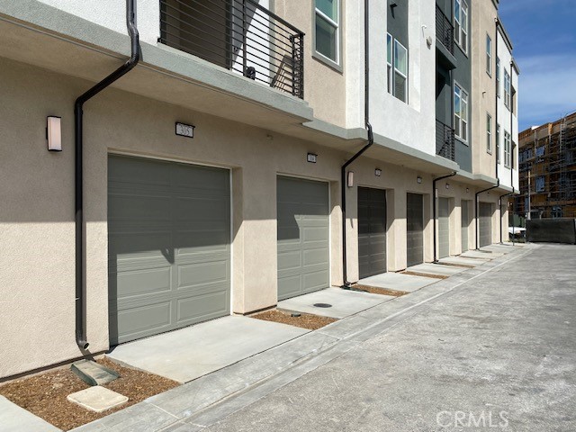 26955 Prospector Road, Valencia CA: https://media.crmls.org/medias/1466a685-09a5-491d-9698-c5189fc08f74.jpg