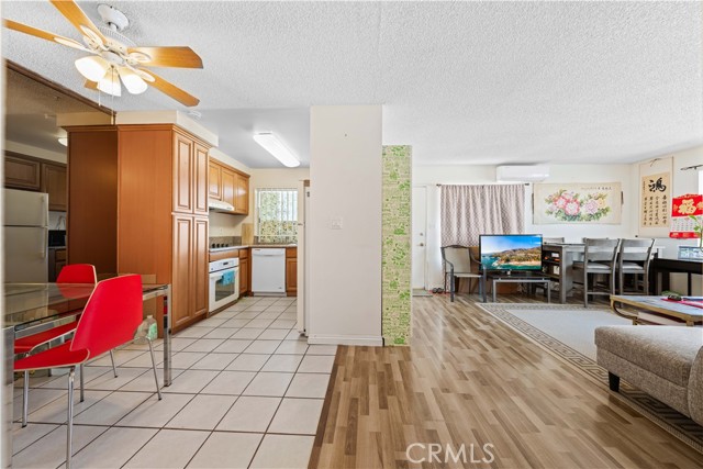 Image 8 of 30 For 402 Alhambra Avenue H