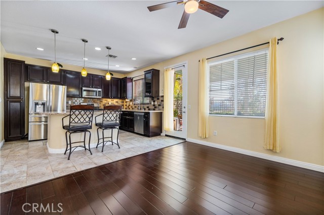 Detail Gallery Image 25 of 56 For 24112 Joshua, Valencia,  CA 91354 - 4 Beds | 3 Baths