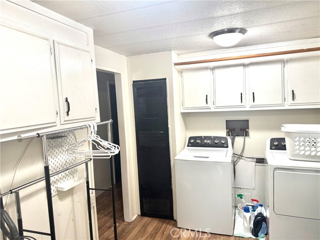 Detail Gallery Image 8 of 30 For 1550 Rimpau #37,  Corona,  CA 92881 - 3 Beds | 2 Baths