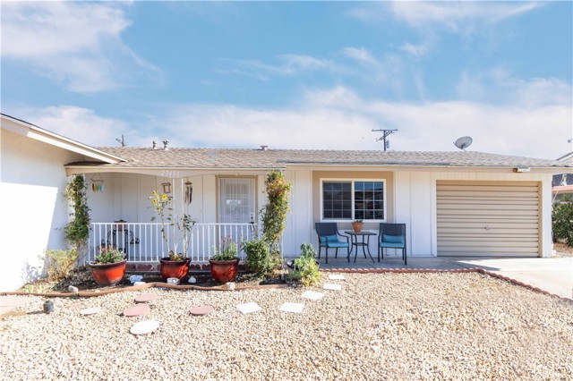 Detail Gallery Image 3 of 36 For 27451 El Rancho Dr, Menifee,  CA 92586 - 2 Beds | 2 Baths