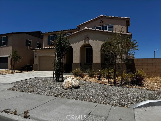 11834 Ballina Street, Victorville CA: https://media.crmls.org/medias/1469a1b9-de5e-4ec4-a766-918f29e81c02.jpg