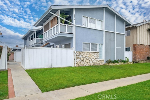 Detail Gallery Image 23 of 24 For 3706 Redondo Beach a,  Torrance,  CA 90504 - 2 Beds | 1 Baths