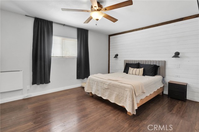 19545 Seneca Road, Apple Valley CA: https://media.crmls.org/medias/146b43cb-c189-4871-b8eb-56471e0d4ce5.jpg