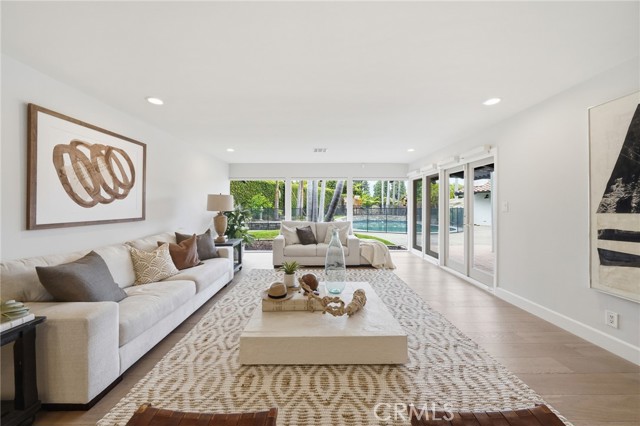 Detail Gallery Image 28 of 68 For 900 Paloma Pl, Fullerton,  CA 92835 - 6 Beds | 3/1 Baths