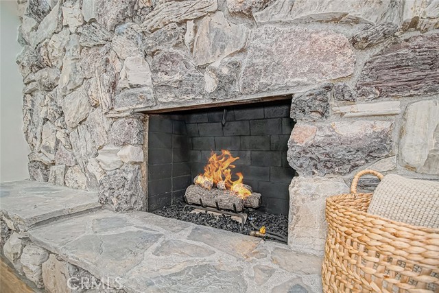 Detail Gallery Image 14 of 74 For 9851 Shadow Island, Sunland,  CA 91040 - 3 Beds | 2 Baths