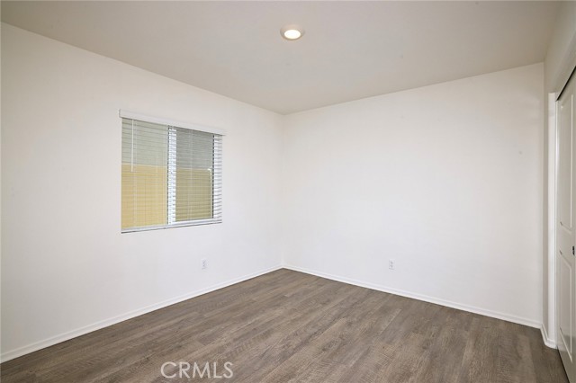 Detail Gallery Image 13 of 15 For 1249 Memorial Ave, Hemet,  CA 92543 - 3 Beds | 2 Baths