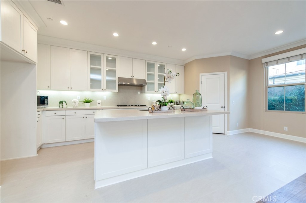 MLS #OC25254186 image #7