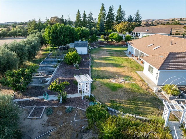 5570 Rancho La Loma Linda Drive, Paso Robles CA: https://media.crmls.org/medias/146e3bae-6ae3-4d23-a64e-00a918bff78f.jpg