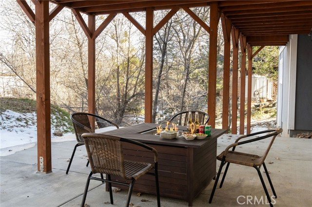 Detail Gallery Image 50 of 57 For 28164 North Bay Rd, Lake Arrowhead,  CA 92352 - 4 Beds | 3/1 Baths