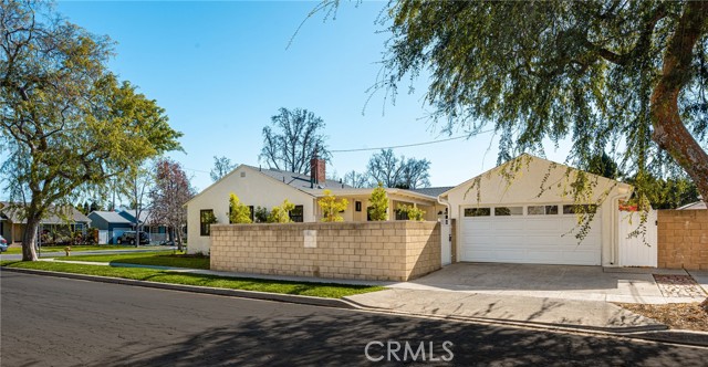 Image 57 of 69 For 1949 Chatwin Avenue